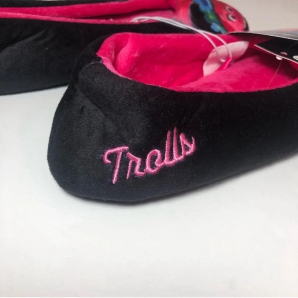 TROLLS POPPY Big Girl Size 4 washable House shoes Slippers New with Tags
